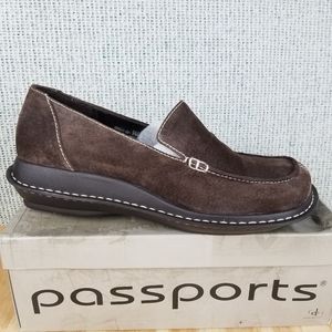 NEW Passports Loafers Slip on Moc Toe Leather Shoe
